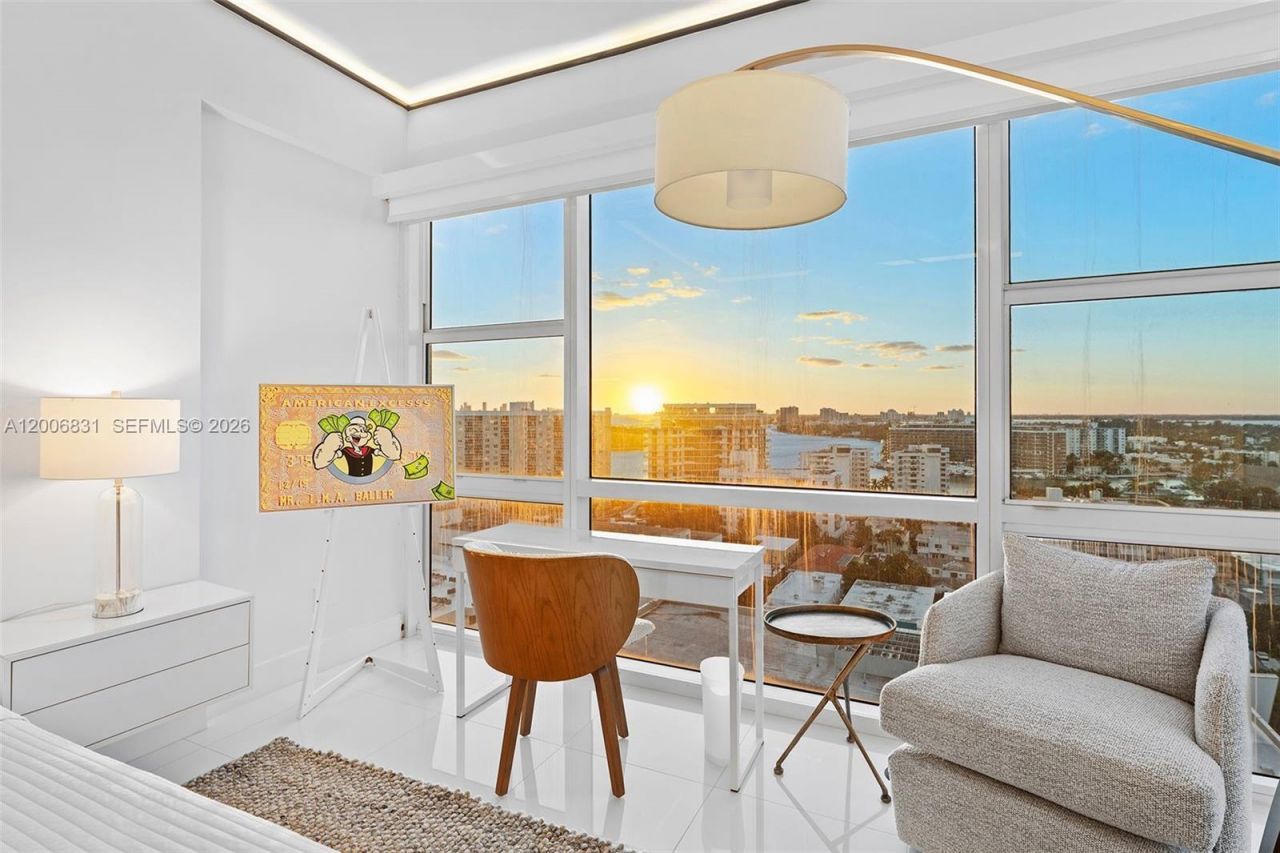 6801 Collins Ave , Unit PH01/02, Miami Beach, FL 33141 Photo
