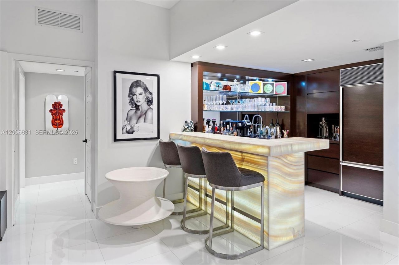 6801 Collins Ave , Unit PH01/02, Miami Beach, FL 33141 Photo