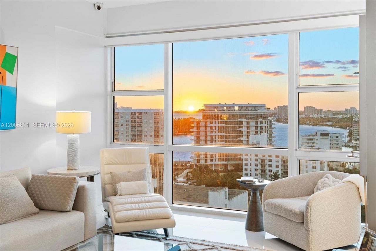 6801 Collins Ave , Unit PH01/02, Miami Beach, FL 33141 Photo