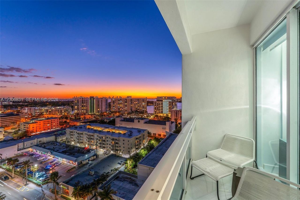 6801 Collins Ave , Unit PH01/02, Miami Beach, FL 33141 Photo