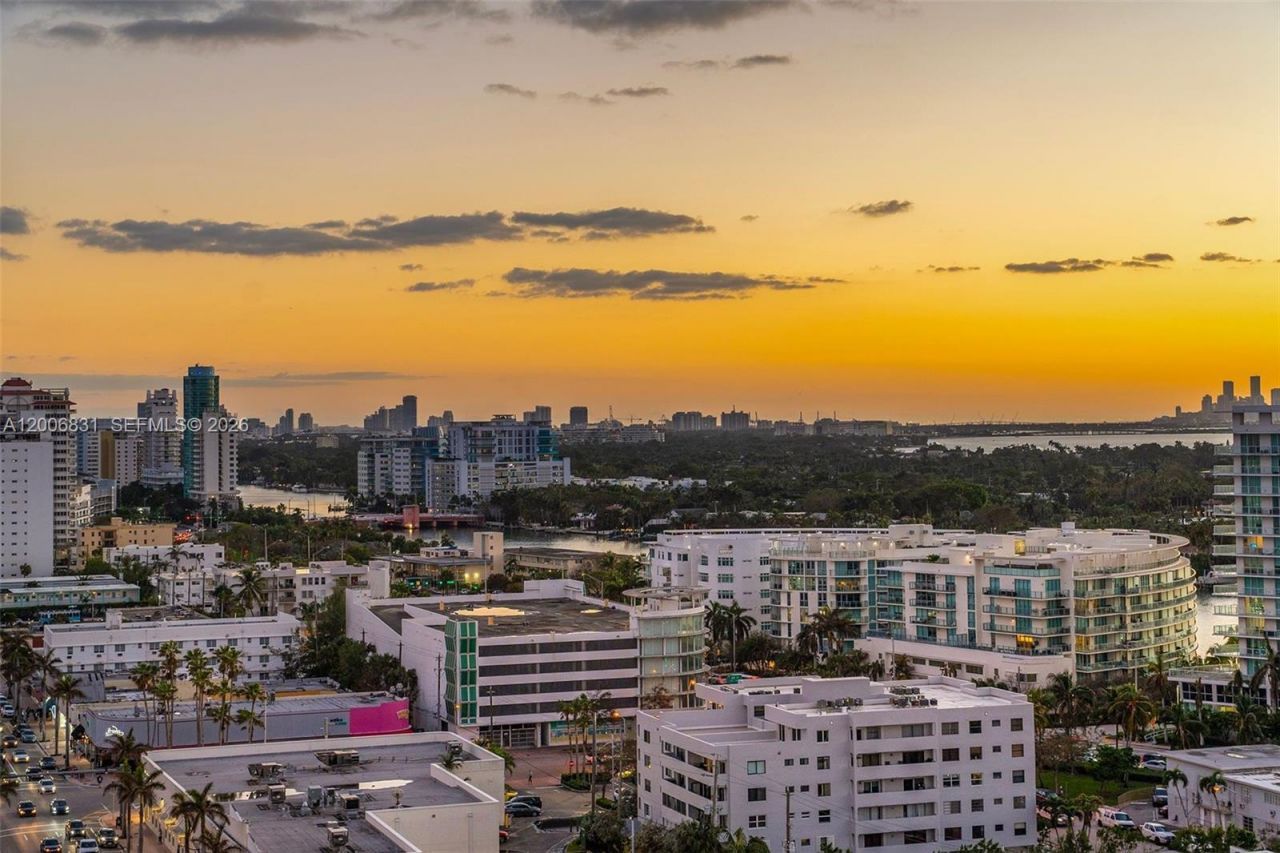 6801 Collins Ave , Unit PH01/02, Miami Beach, FL 33141 Photo