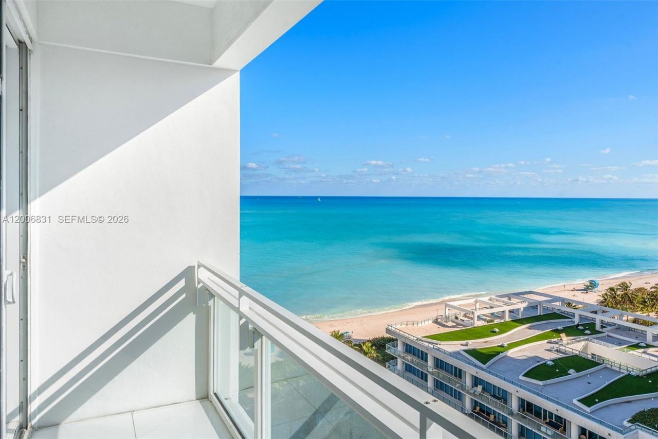6801 Collins Ave , Unit PH01/02, Miami Beach, FL 33141 Photo