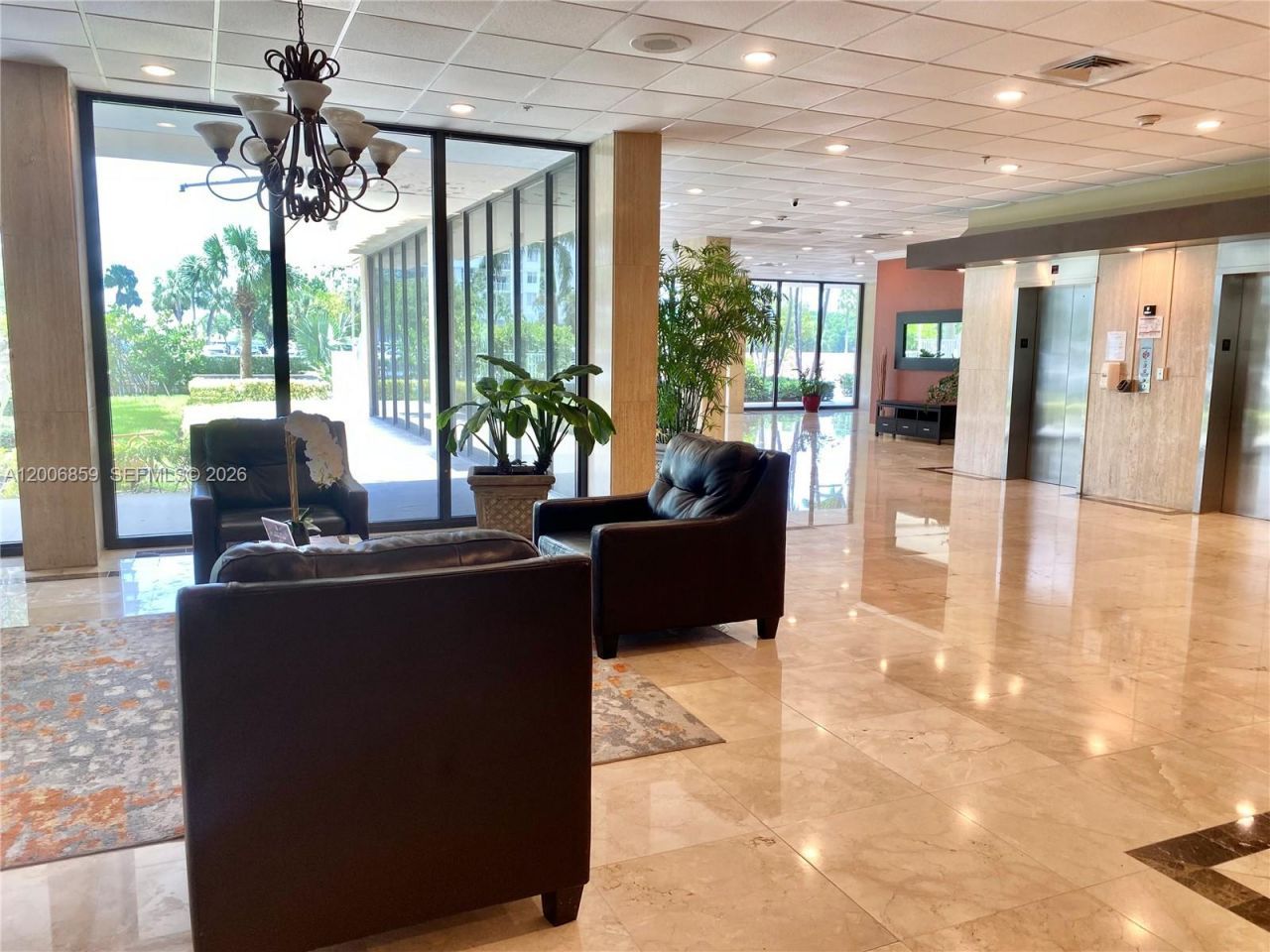 400 Kings Point Dr, Unit 608, Sunny Isles Beach, FL 33160 Photo