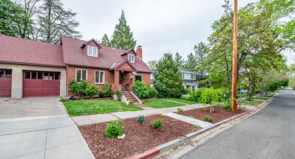 699 Saint Lawrence Avenue, Reno, NV 89509 Photo