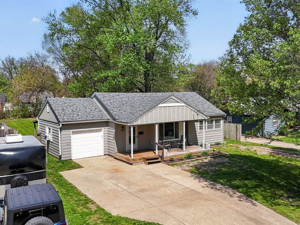 1501 Carrie Avenue, Des Moines, IA 50315