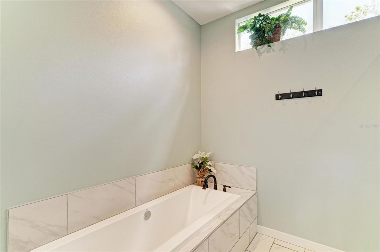 1609 17th Street W, Bradenton, FL 34205 Photo