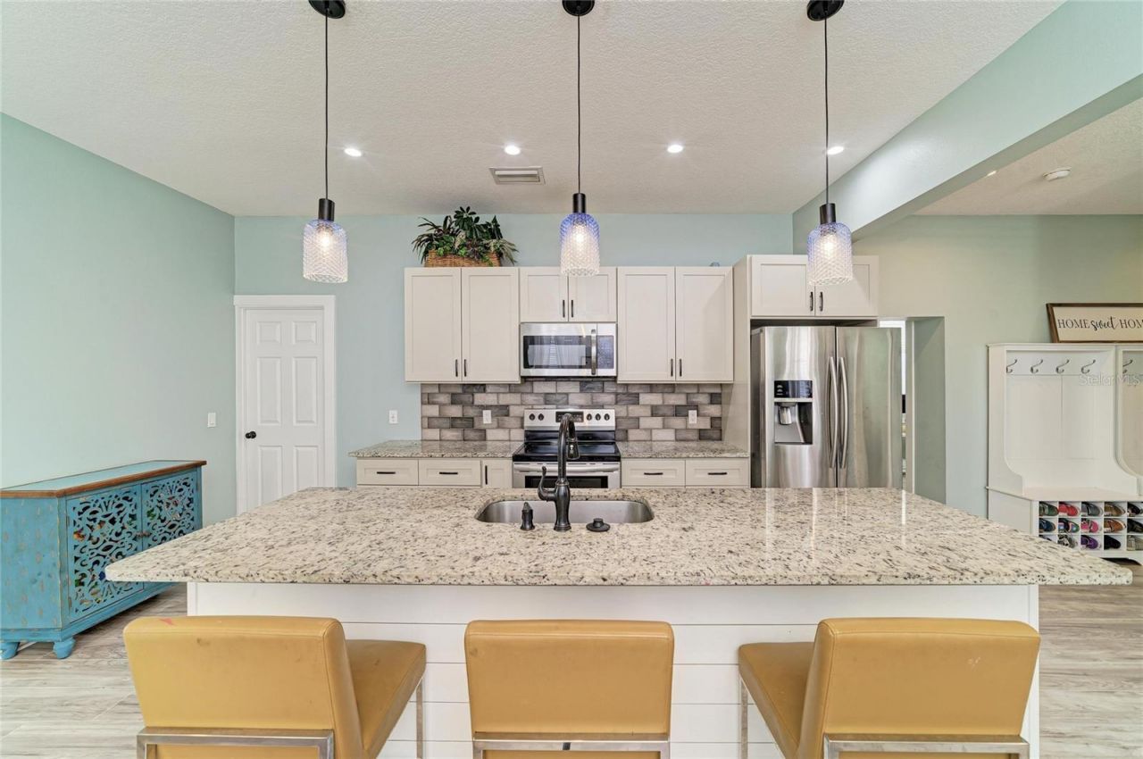 1609 17th Street W, Bradenton, FL 34205 Photo