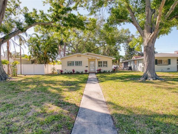 662 VILLAGRANDE AVENUE S, ST PETERSBURG, FL 33707