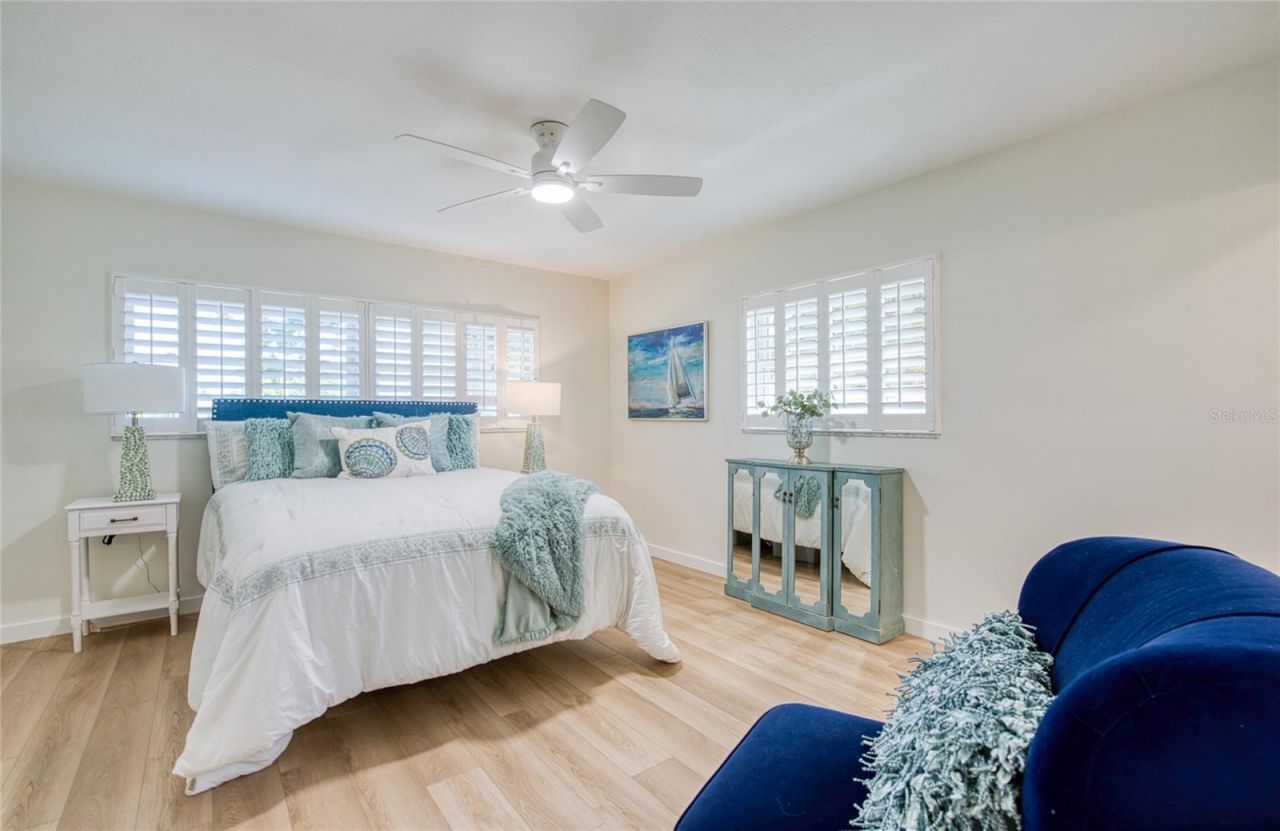 662 Villagrande Avenue S, Saint Petersburg, FL 33707 Photo