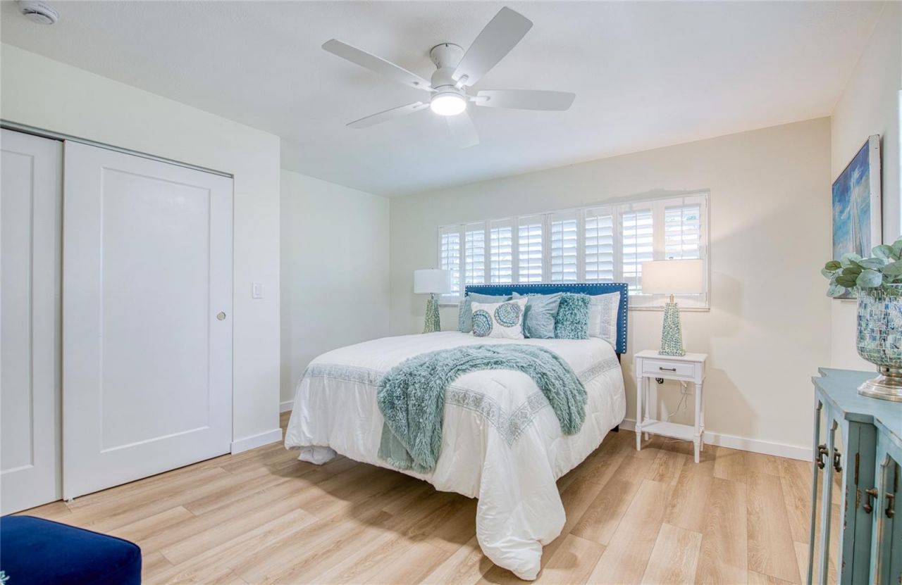 662 Villagrande Avenue S, Saint Petersburg, FL 33707 Photo