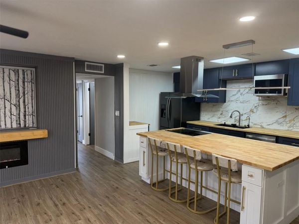 4315 AEGEAN DRIVE , Unit 118C, TAMPA, FL 33611