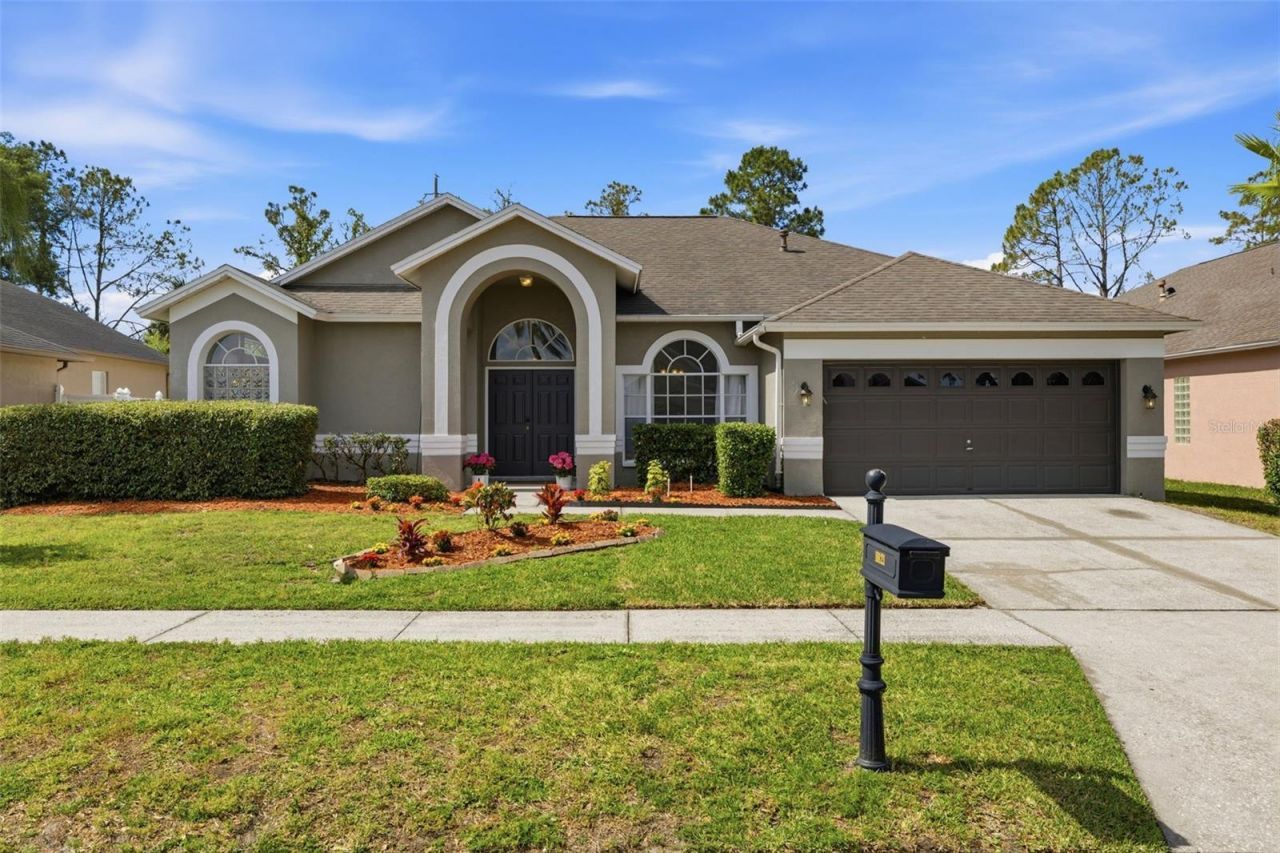 10121 Kingshyre Way, Tampa, FL 33647 Main Photo