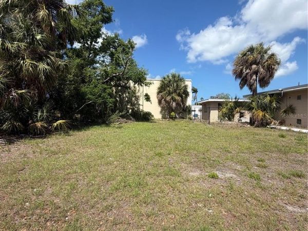 PALM BLUFF STREET , CLEARWATER, FL 33755