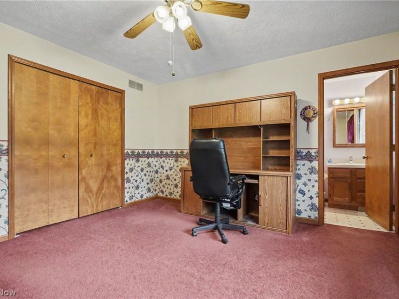 145 Michael Lane , Cuyahoga Falls, OH 44223 Photo 20