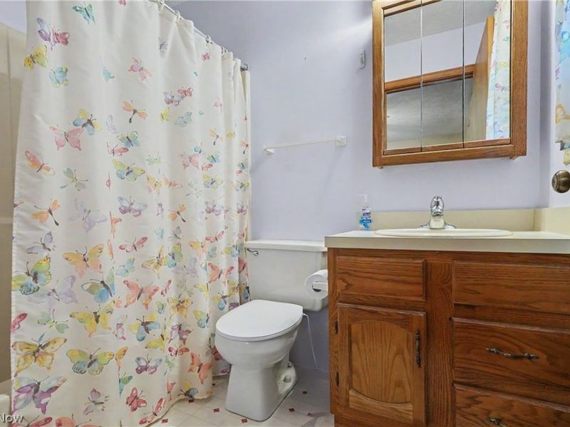 145 Michael Lane , Cuyahoga Falls, OH 44223 Photo 21