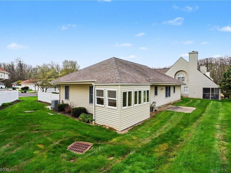 145 Michael Lane , Cuyahoga Falls, OH 44223 Photo 24