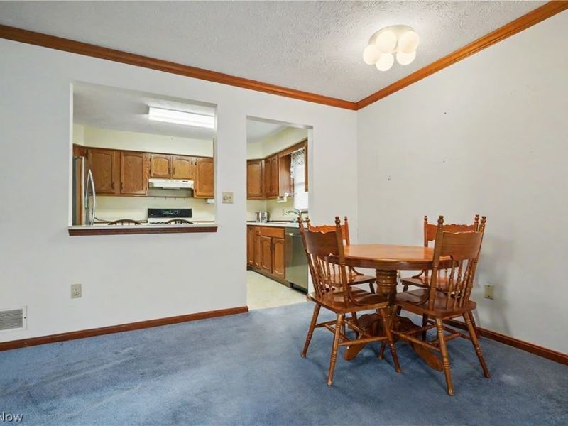 145 Michael Lane , Cuyahoga Falls, OH 44223 Photo 7