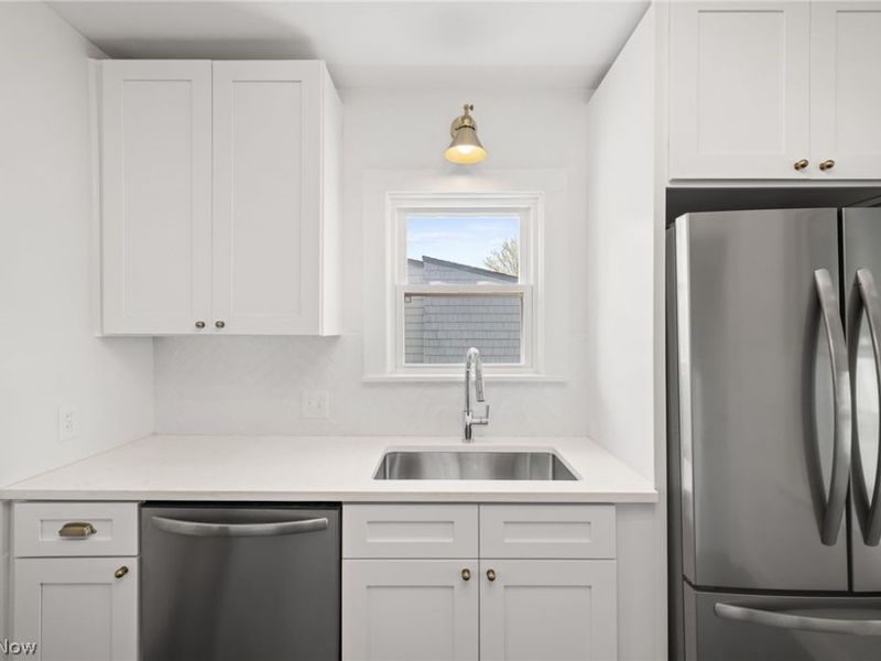 4521 Telhurst Road, South Euclid, OH 44121 Photo 12