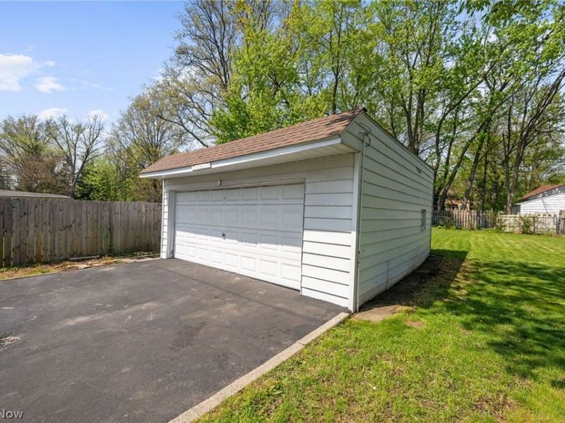 4521 Telhurst Road, South Euclid, OH 44121 Photo 30