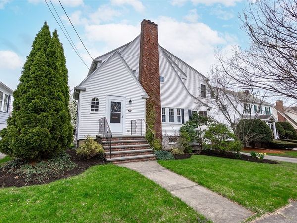 42 Richardson Rd, Belmont, MA 02478
