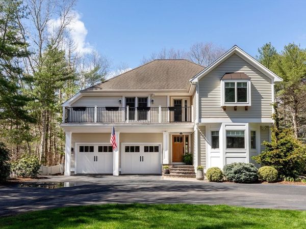 2 Ice House Rd, Plymouth, MA 02360