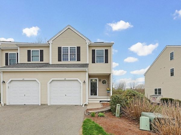 18 Azalea Ln, Unit 18, Grafton, MA 01519