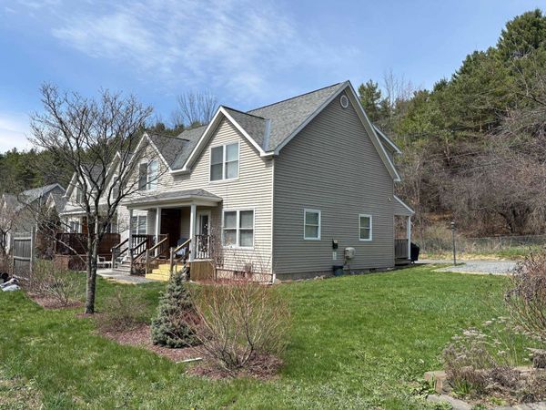 15 Harlow Hill Road, Unit A, Randolph, VT 05060