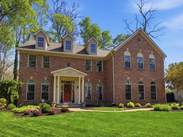 954 Forest Edge Avenue, Springfield, OH 45503