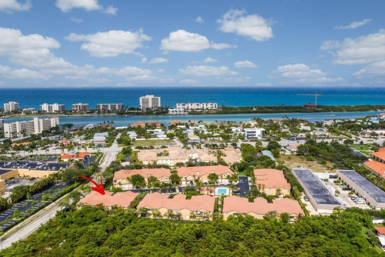 152 Village Boulevard, Unit H, Tequesta, FL 33469 Photo