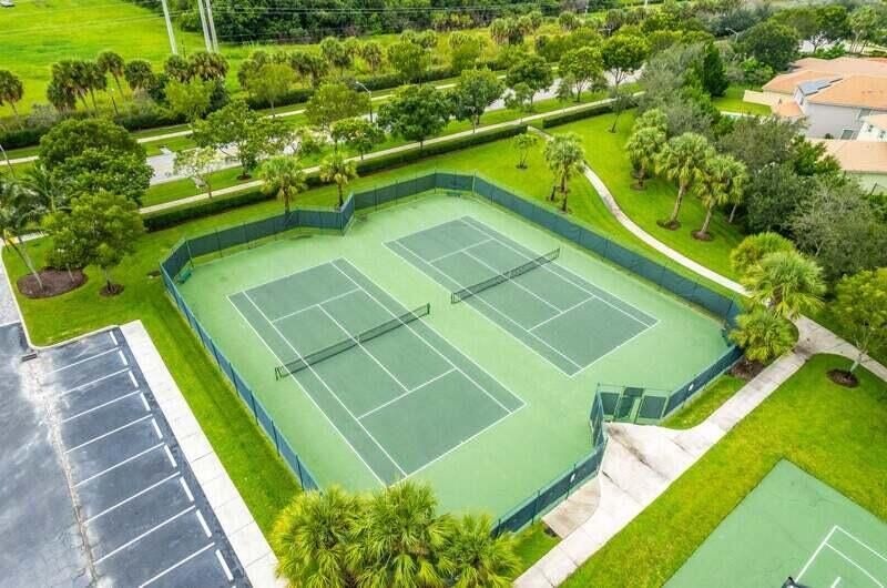 9271 Madewood Court, West Palm Beach, FL 33411 Photo