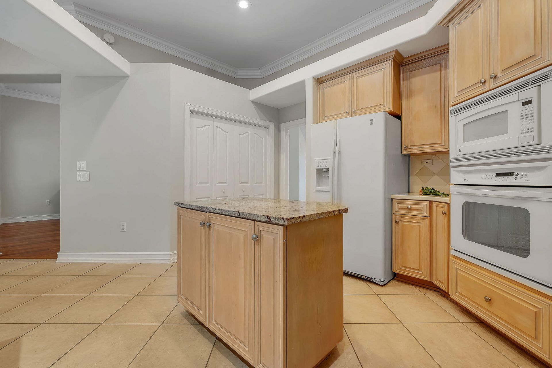 2250 Cobb Drive, Tallahassee, FL 32312 Photo