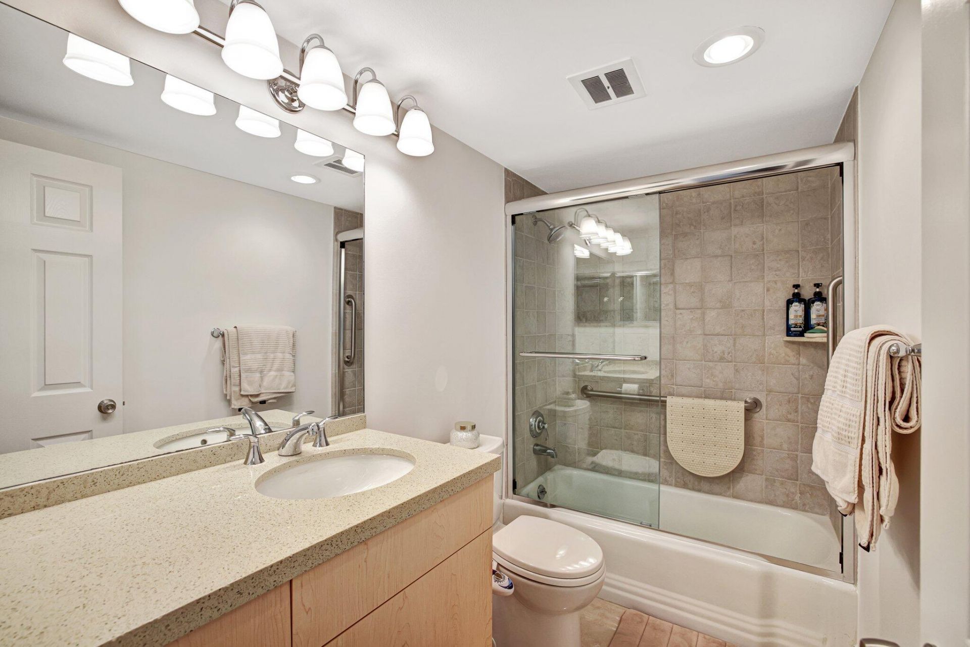2100 S Ocean Drive, Unit 7-cd, Fort Lauderdale, FL 33316 Photo