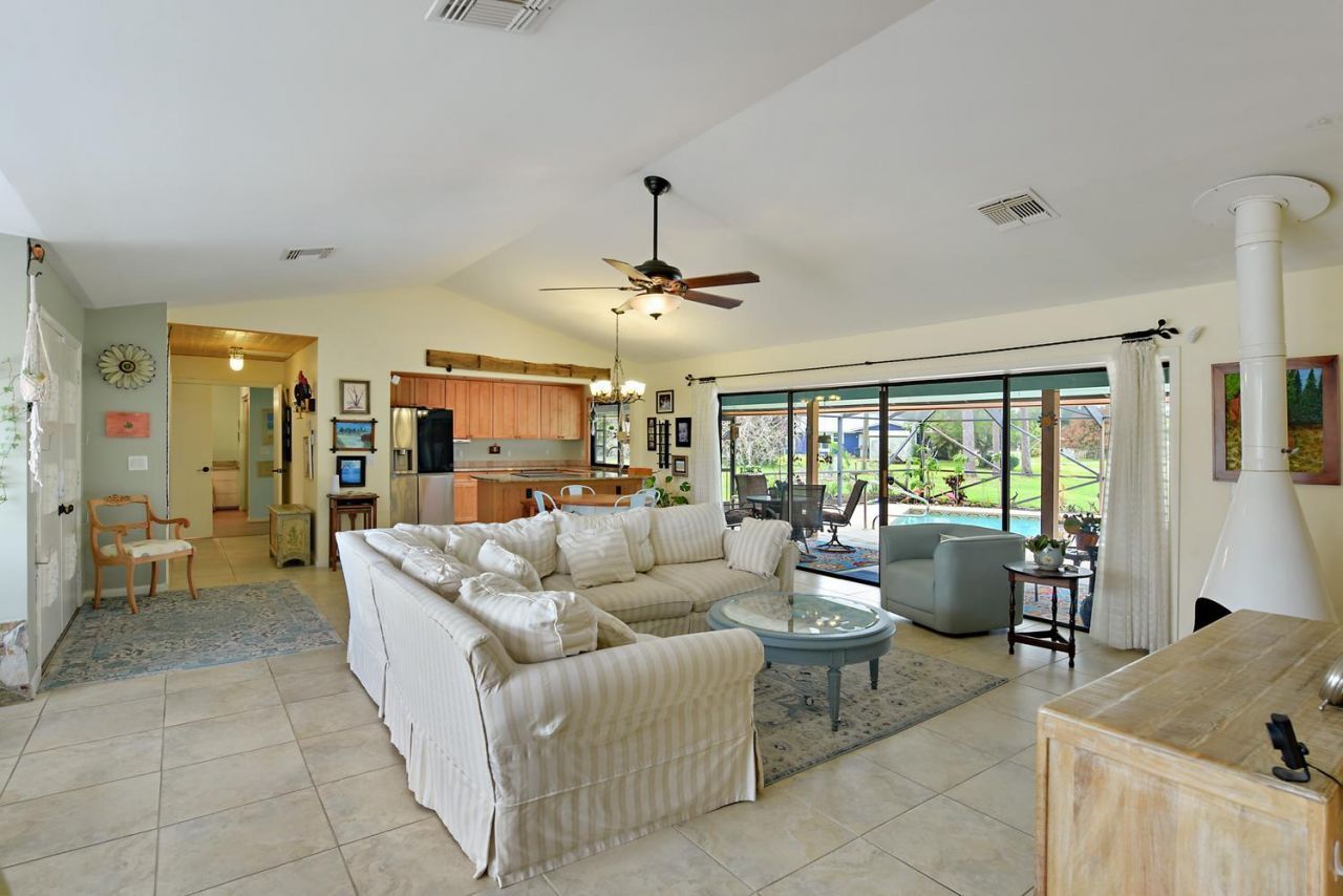 2142 SE Bryson Avenue, Port Saint Lucie, FL 34952 Photo