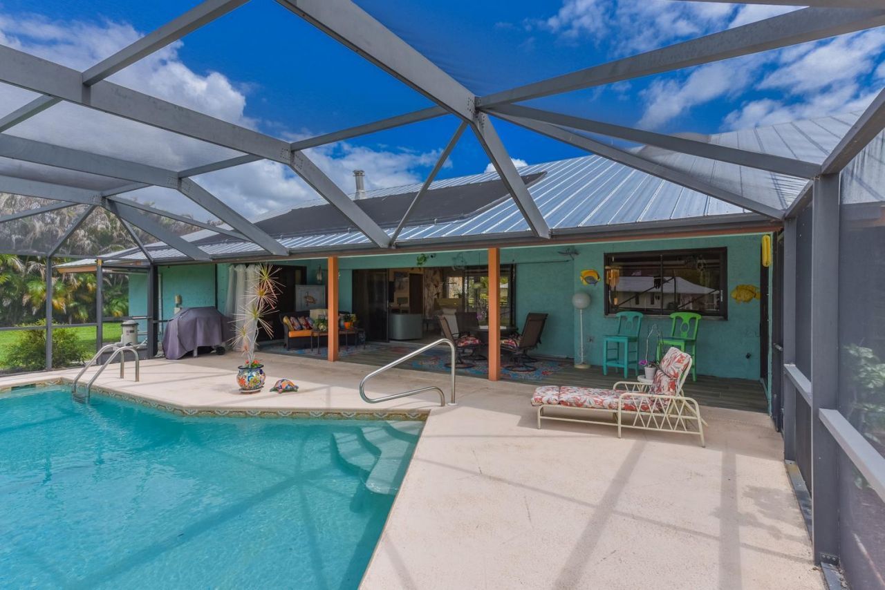 2142 SE Bryson Avenue, Port Saint Lucie, FL 34952 Photo