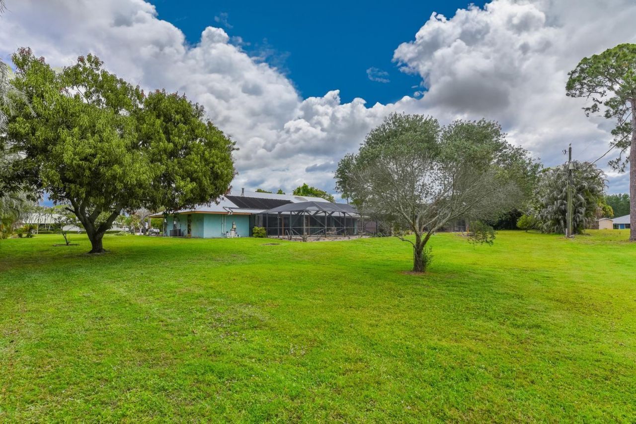 2142 SE Bryson Avenue, Port Saint Lucie, FL 34952 Photo