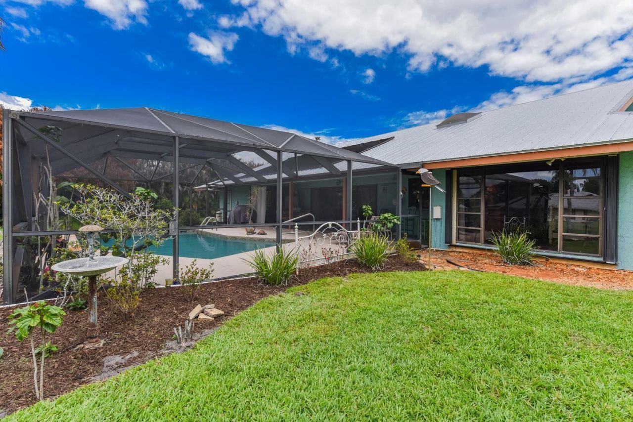 2142 SE Bryson Avenue, Port Saint Lucie, FL 34952 Photo