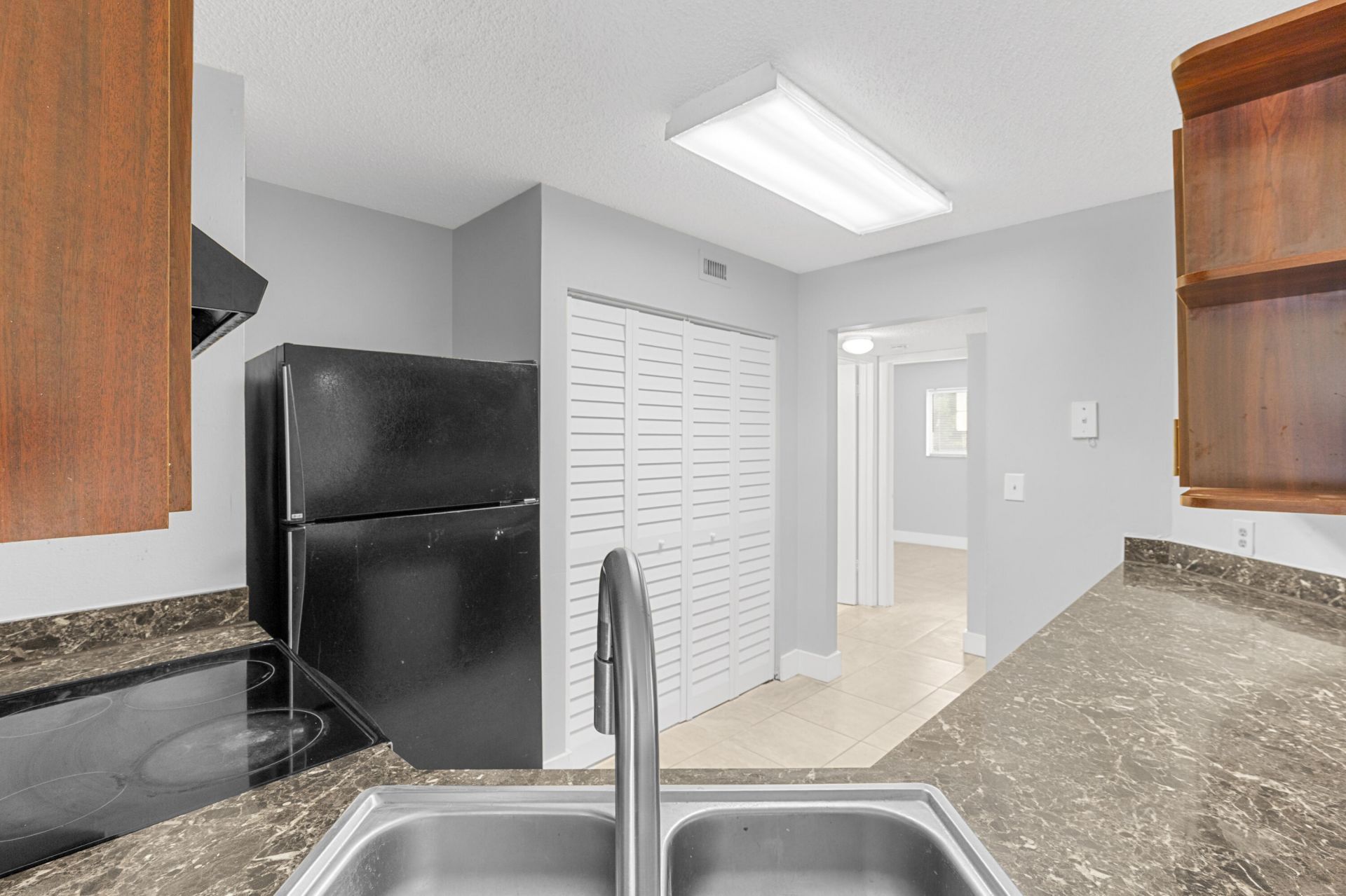 3469 NW 44th Street, Unit 104, Lauderdale Lakes, FL 33309 Photo