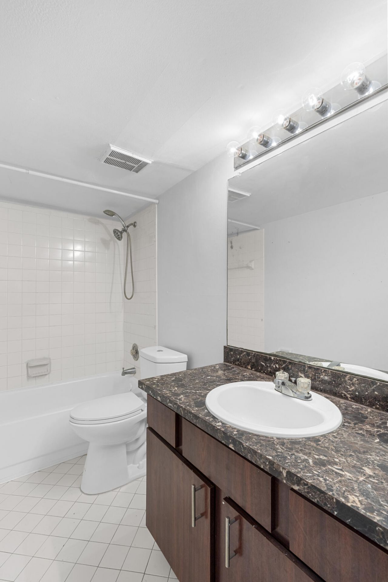 3469 NW 44th Street, Unit 104, Lauderdale Lakes, FL 33309 Photo