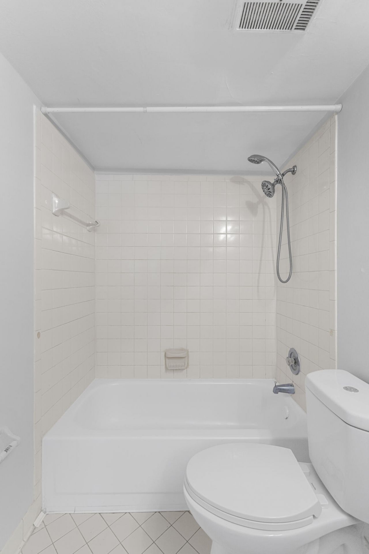 3469 NW 44th Street, Unit 104, Lauderdale Lakes, FL 33309 Photo