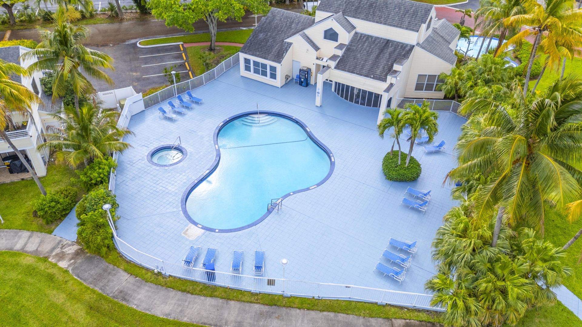 3469 NW 44th Street, Unit 104, Lauderdale Lakes, FL 33309 Photo