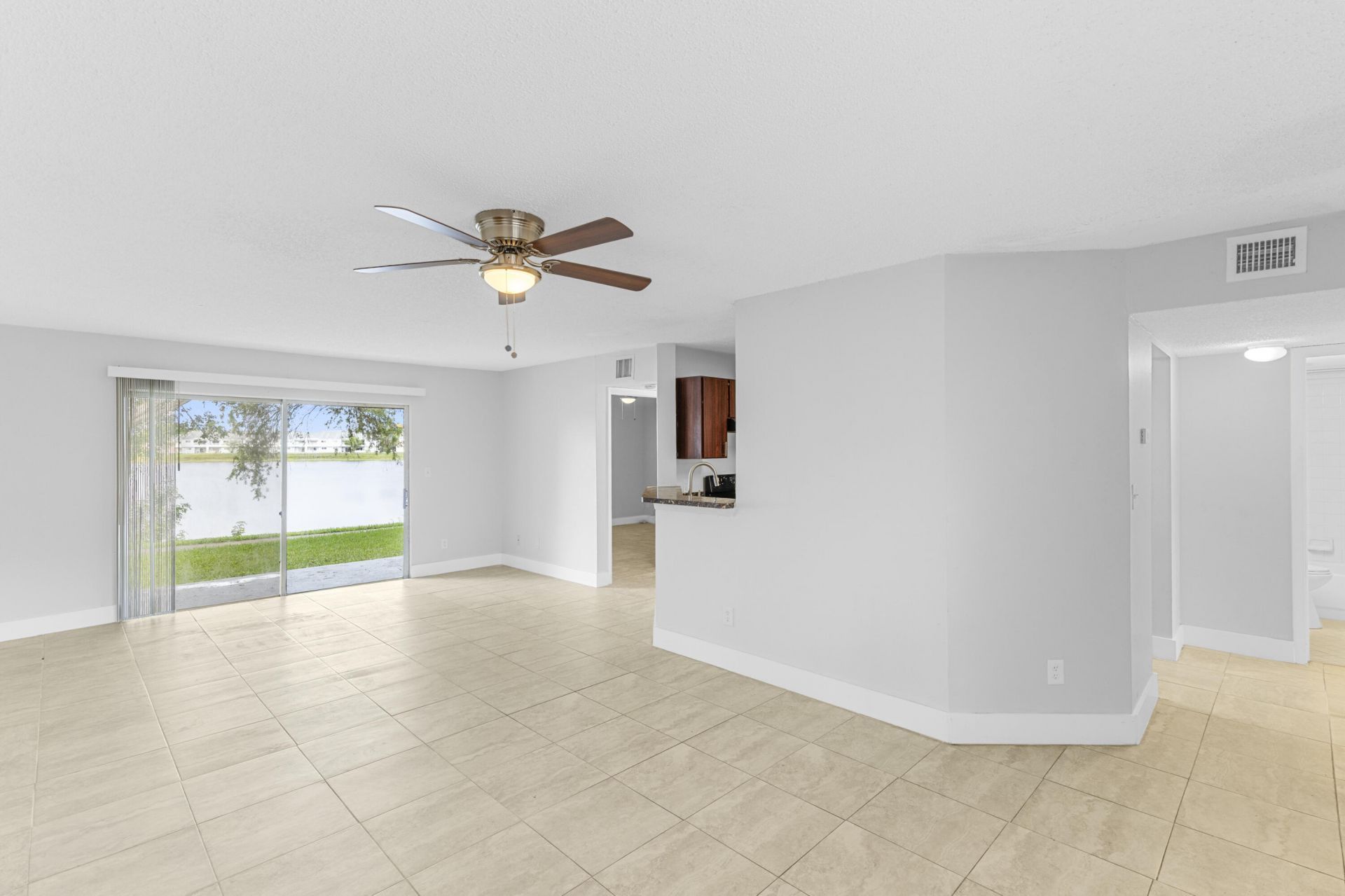 3469 NW 44th Street, Unit 104, Lauderdale Lakes, FL 33309 Photo