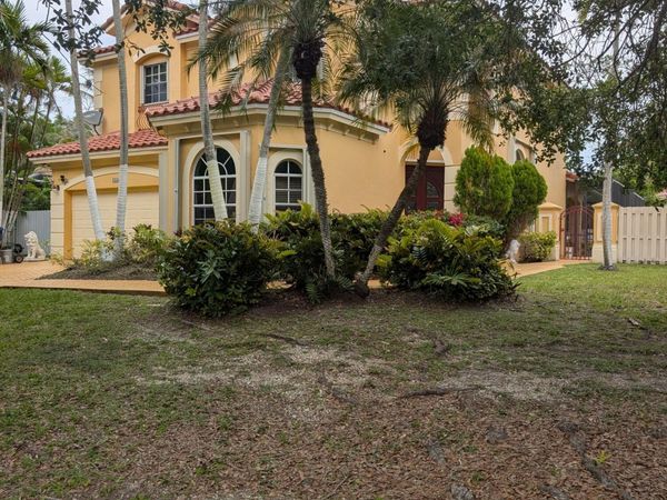 16435 SW 89th Avenue, Palmetto Bay, FL 33157