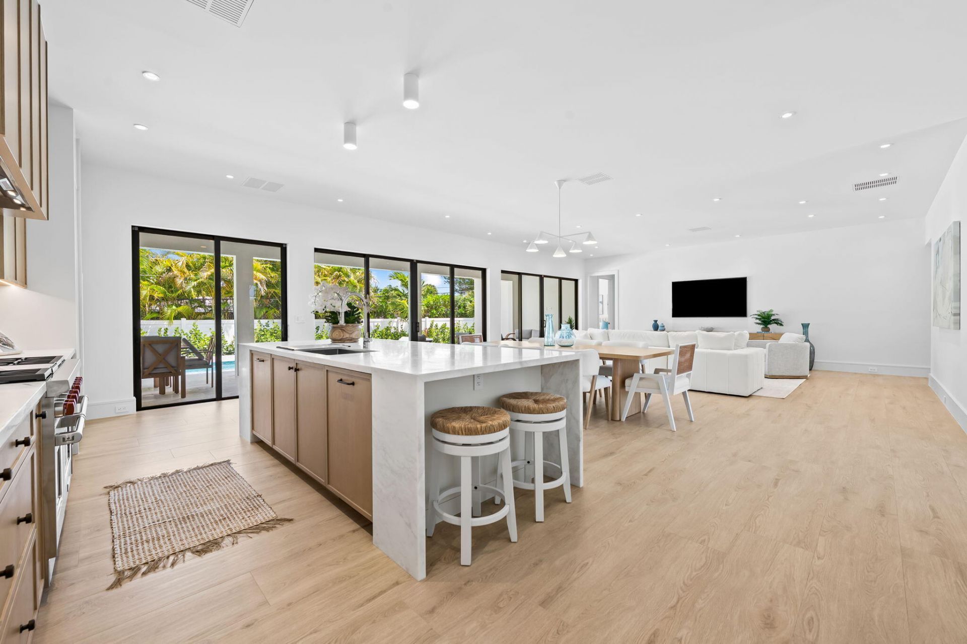 2725 NE 28th Street, Fort Lauderdale, FL 33306 Photo