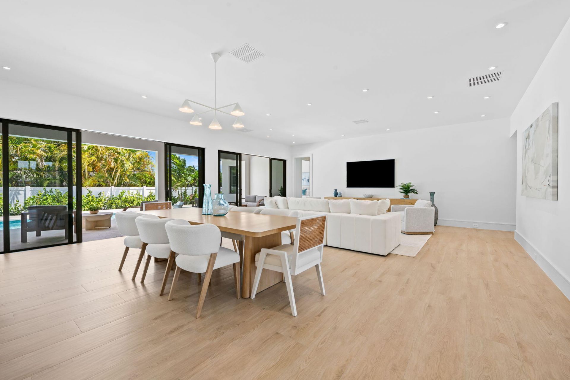 2725 NE 28th Street, Fort Lauderdale, FL 33306 Photo