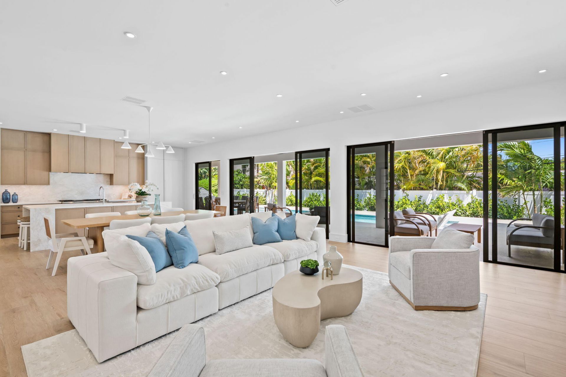 2725 NE 28th Street, Fort Lauderdale, FL 33306 Photo