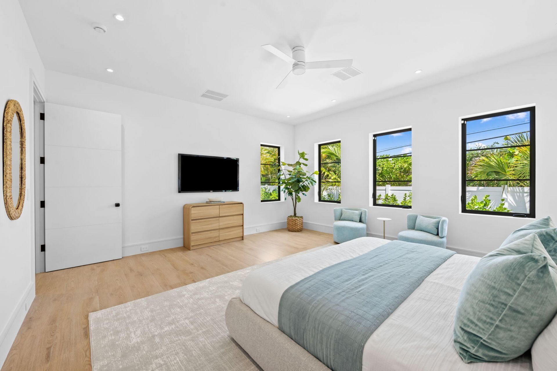 2725 NE 28th Street, Fort Lauderdale, FL 33306 Photo