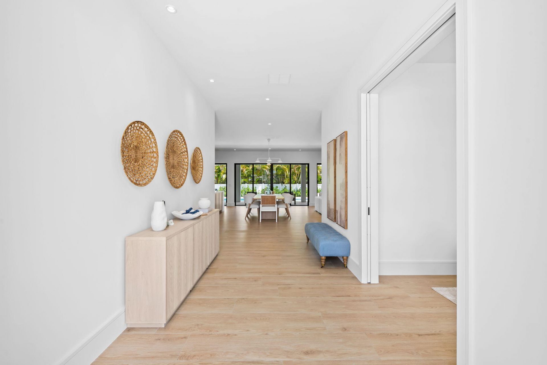 2725 NE 28th Street, Fort Lauderdale, FL 33306 Photo