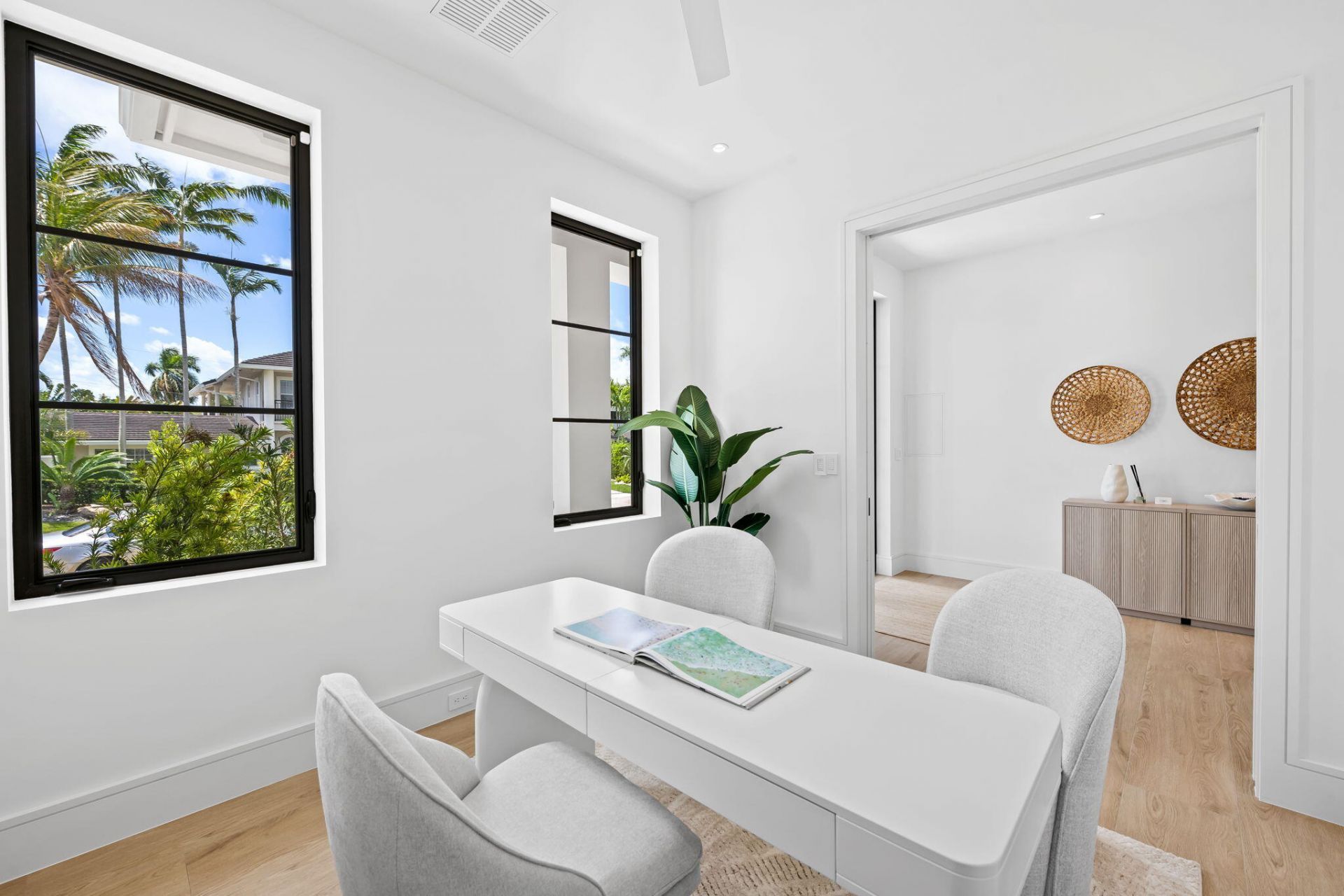 2725 NE 28th Street, Fort Lauderdale, FL 33306 Photo