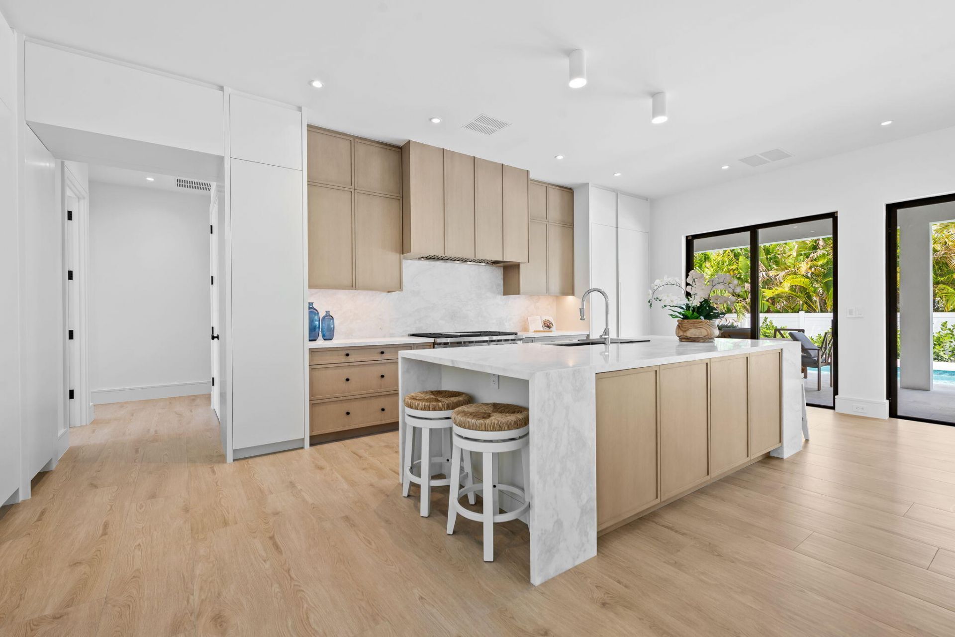 2725 NE 28th Street, Fort Lauderdale, FL 33306 Photo