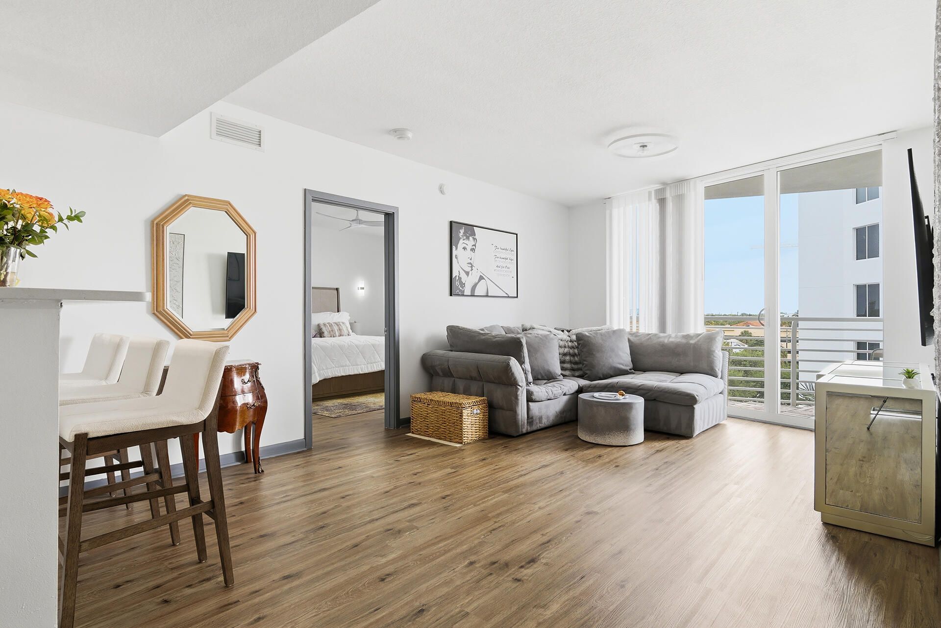1551 N Flagler Drive, Unit 605, West Palm Beach, FL 33401 Photo